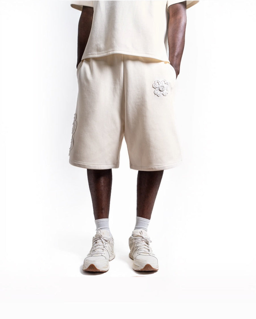 Short Signature — Beige Sable